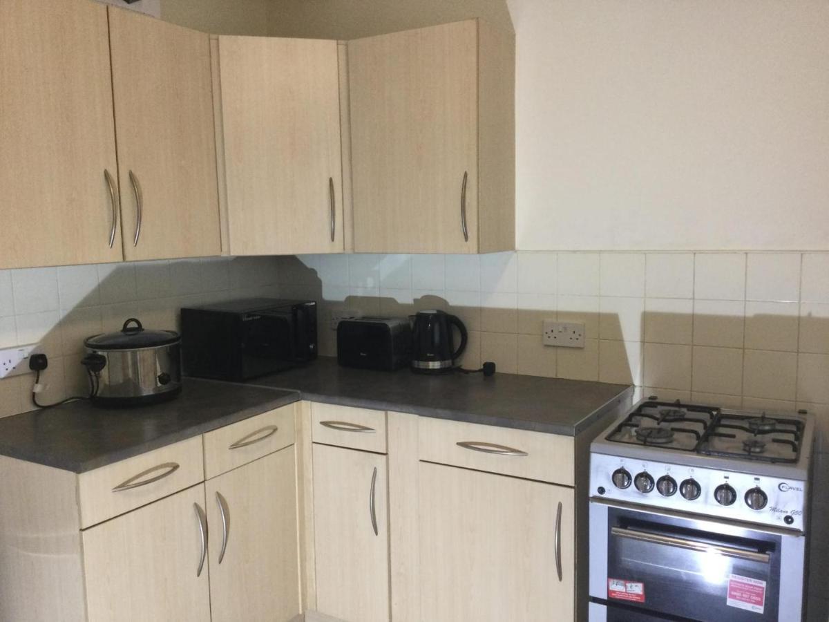 Nice Residential Within Easy Reach Of Town مانشستر المظهر الخارجي الصورة