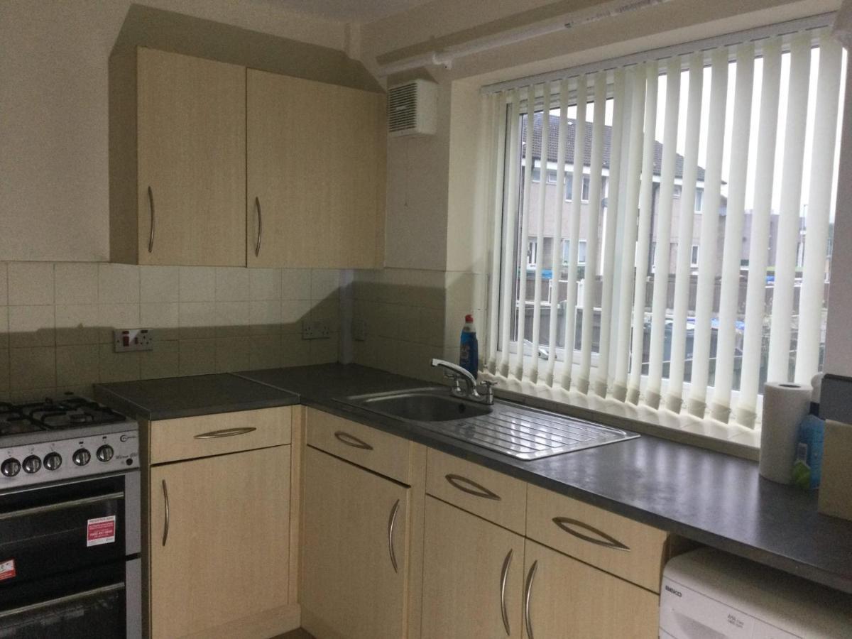 Nice Residential Within Easy Reach Of Town مانشستر المظهر الخارجي الصورة